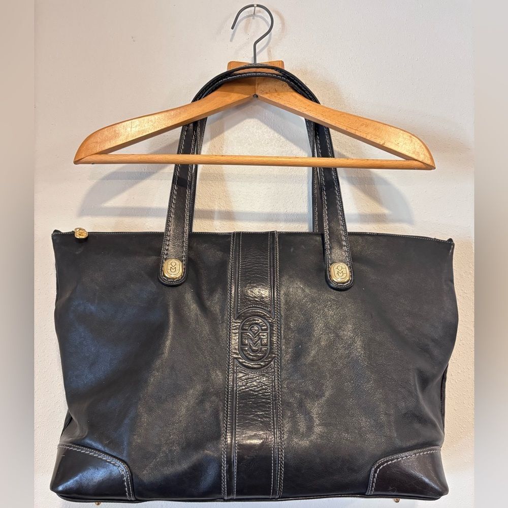 Marino Orlandi black leather shoulder bag or tote